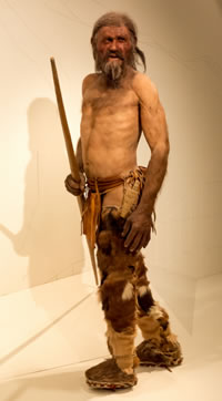 3500 BC Ötzi the Iceman full replica